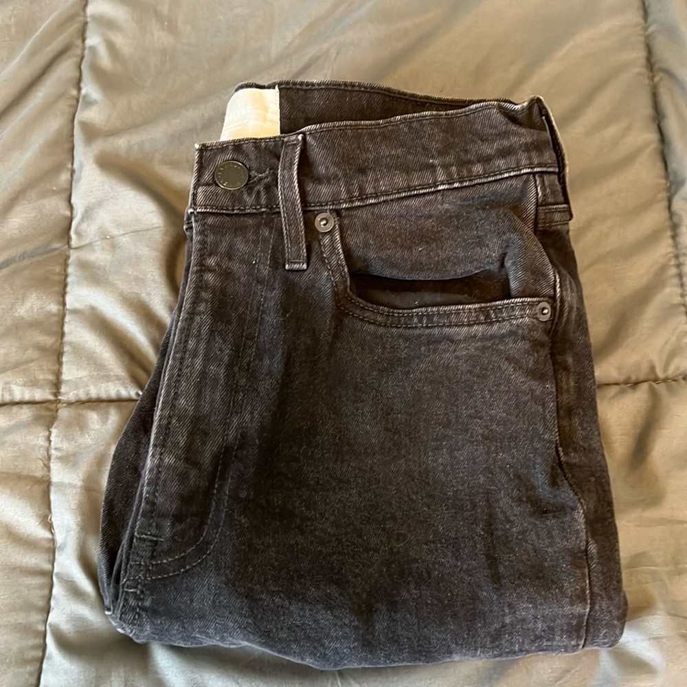 Everlane Original Cheeky Jean Black Wash Size 27 Crop